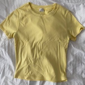 Aritzia Wilfred Tshirt